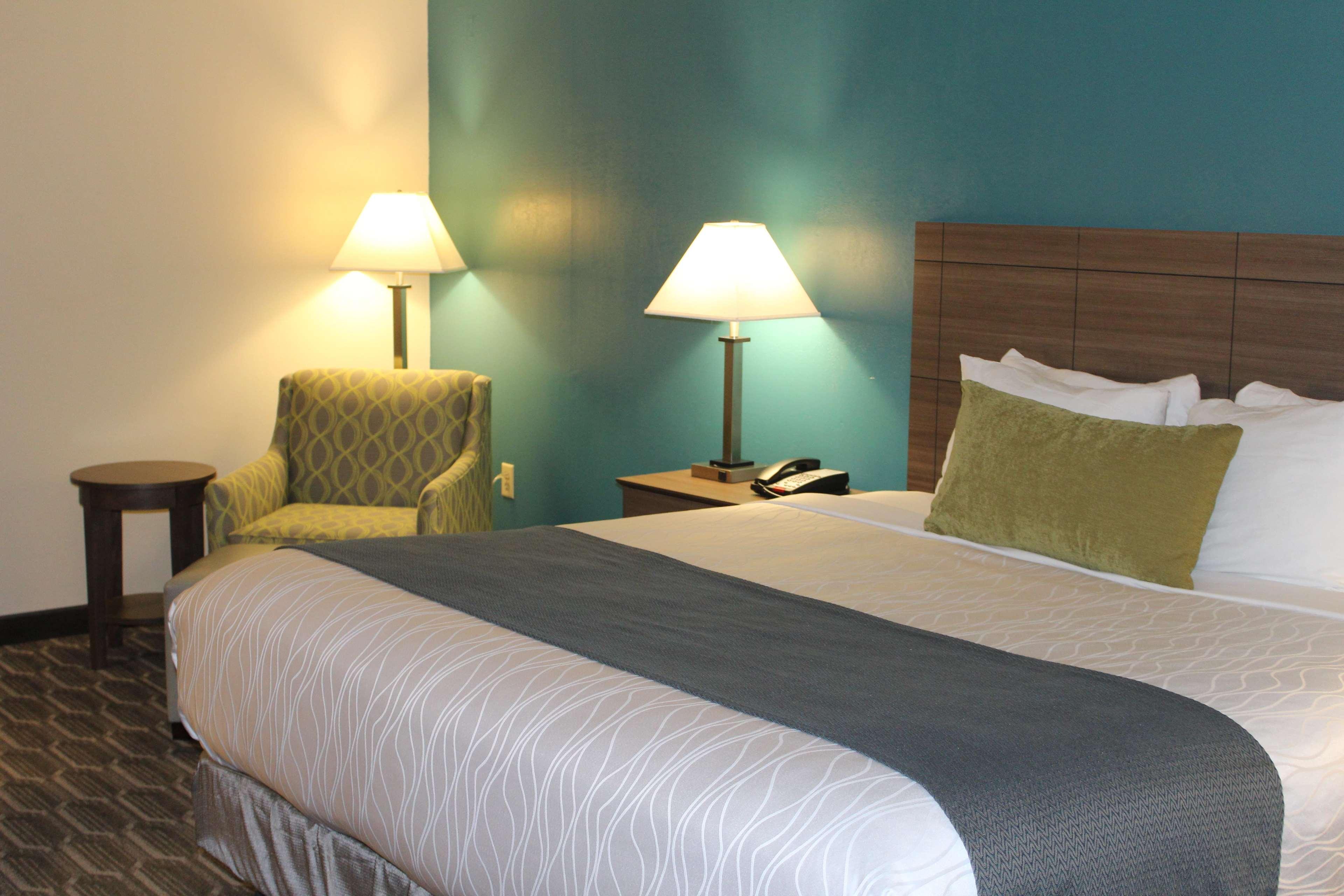 Jonesville Best Western Plus Yadkin Valley Inn & Suites מראה חיצוני תמונה