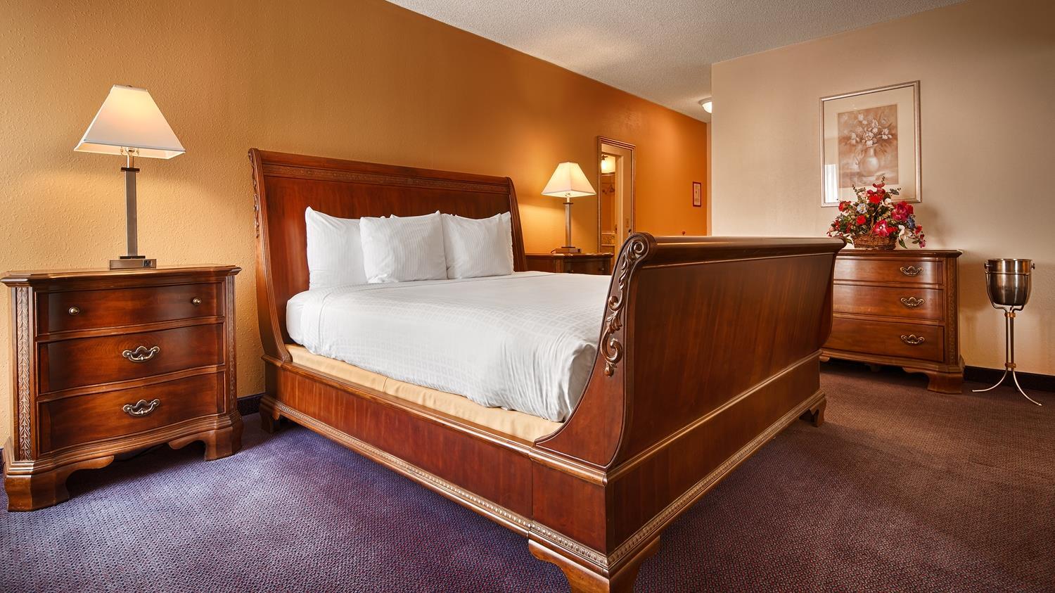 Jonesville Best Western Plus Yadkin Valley Inn & Suites מראה חיצוני תמונה